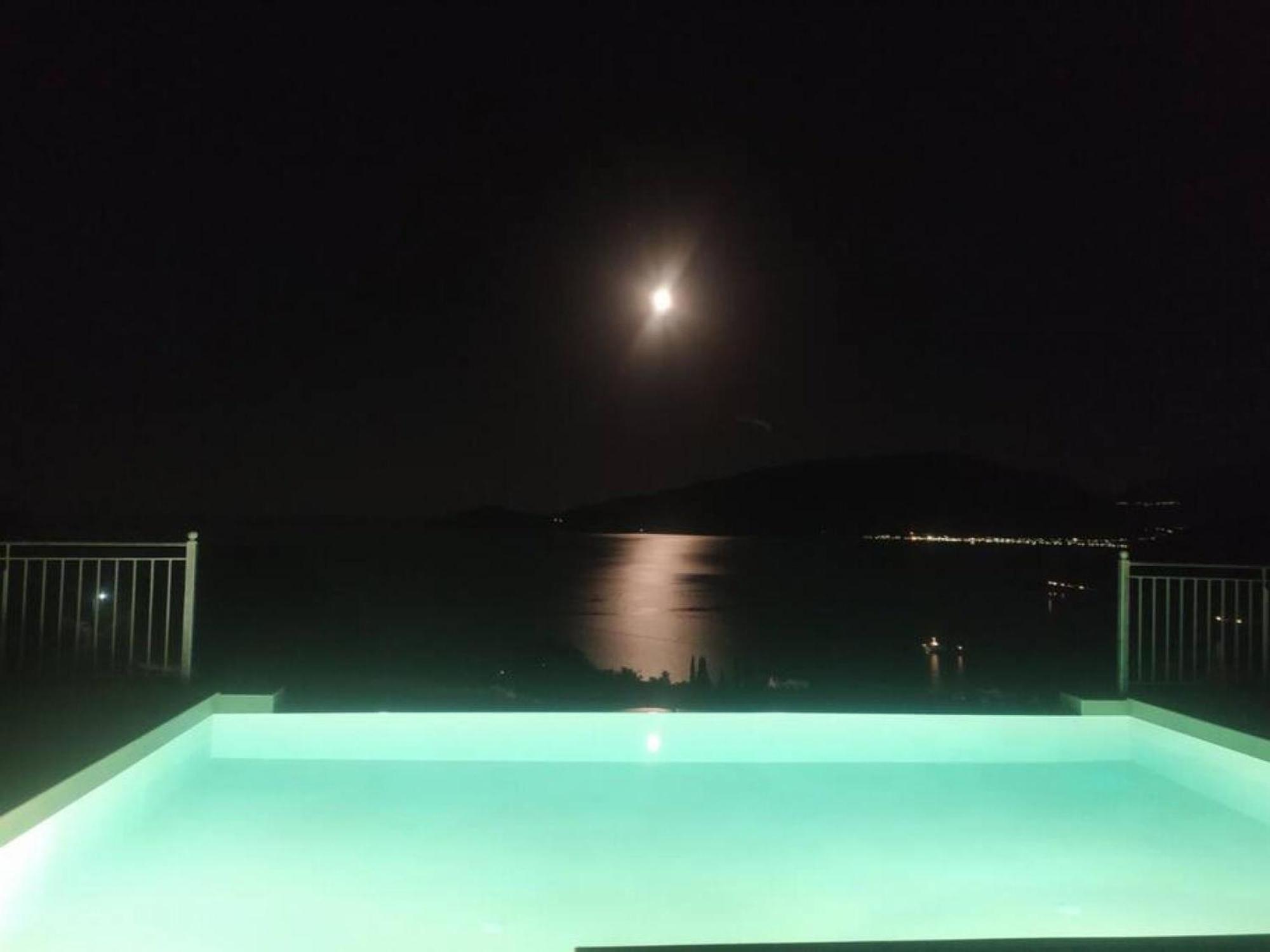 Augustela Villa Seaview Vacation Villa Айя-Евфимия Экстерьер фото