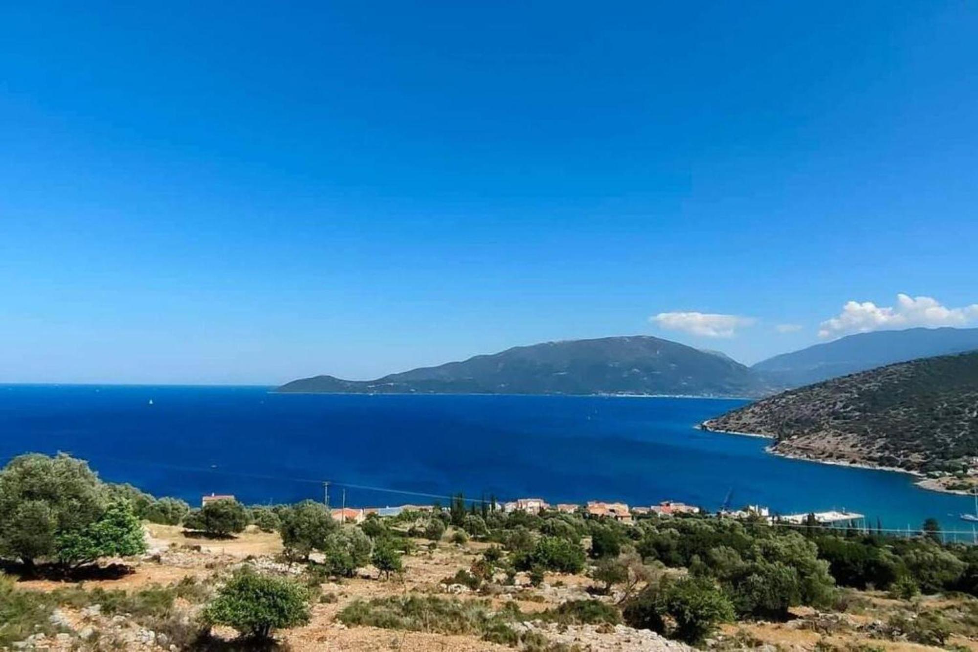 Augustela Villa Seaview Vacation Villa Айя-Евфимия Экстерьер фото