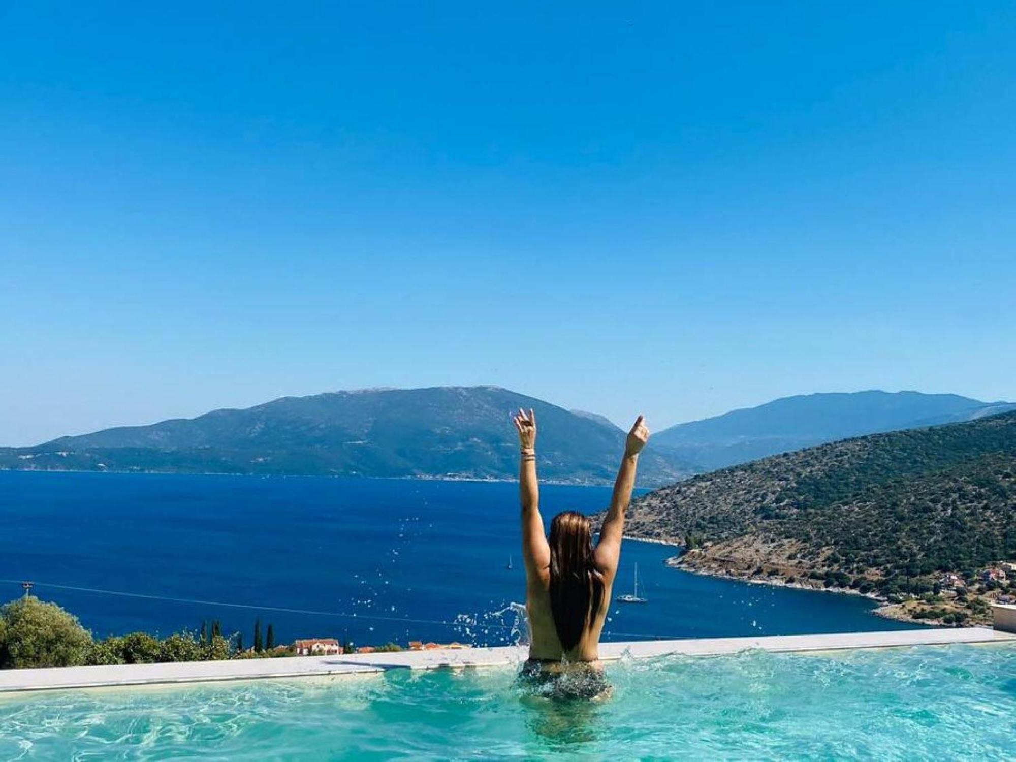 Augustela Villa Seaview Vacation Villa Айя-Евфимия Экстерьер фото